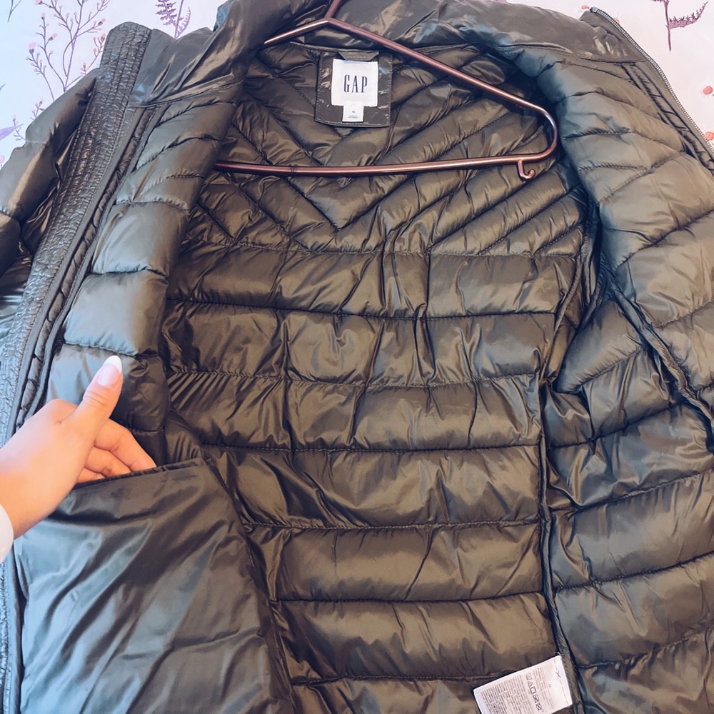 Gap Lightweight Bubble Jacket For Winter, Fall. C… - image 2